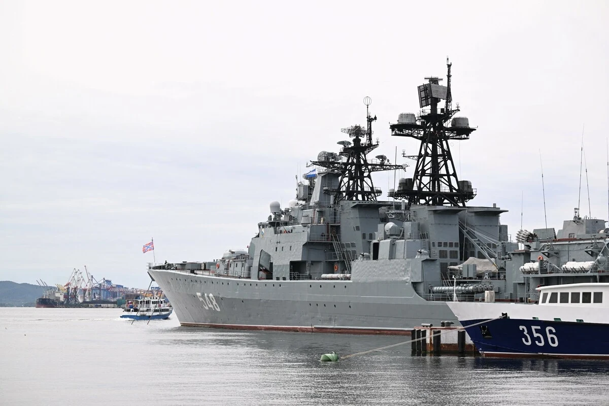 Rosja wskazała "winnych" za atak na port w Feodozji, na zdj. ilustracyjnym rosyjski okręt wojenny Rosja wskazała "winnych" za atak na port w Feodozji, na zdj. ilustracyjnym rosyjski okręt wojenny