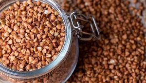 Kasza gryczana jest zaliczana do najzdrowszych. Oto co powinieneś o niej wiedzieć