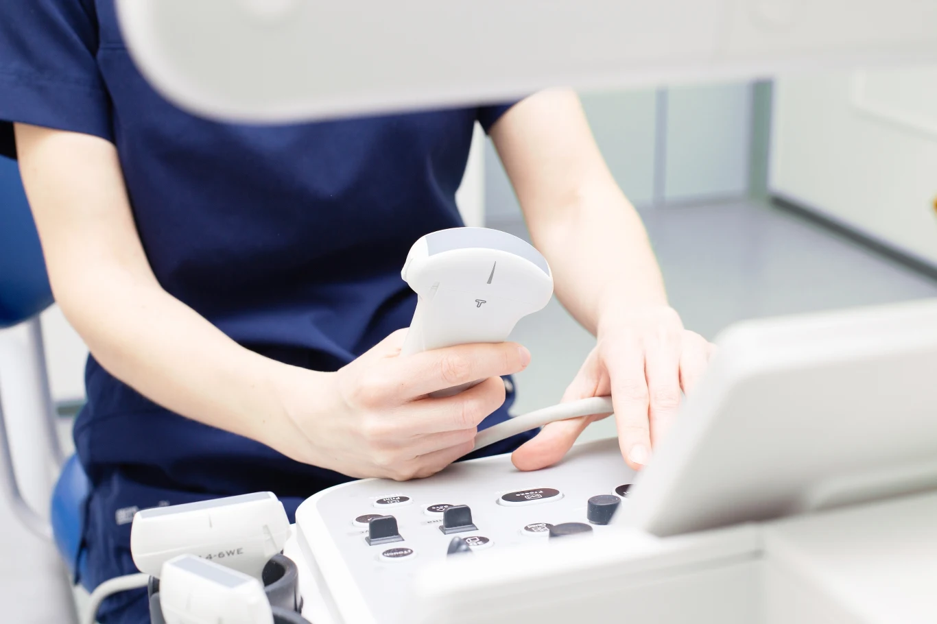 Do USG piersi nie trzeba się przygotowywać. Ważne, by badanie było wykonane tuż po menstruacji