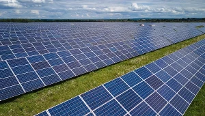 Tauron rozpoczął budowę farmy fotowoltaicznej Postomino o łącznej mocy 90 MW