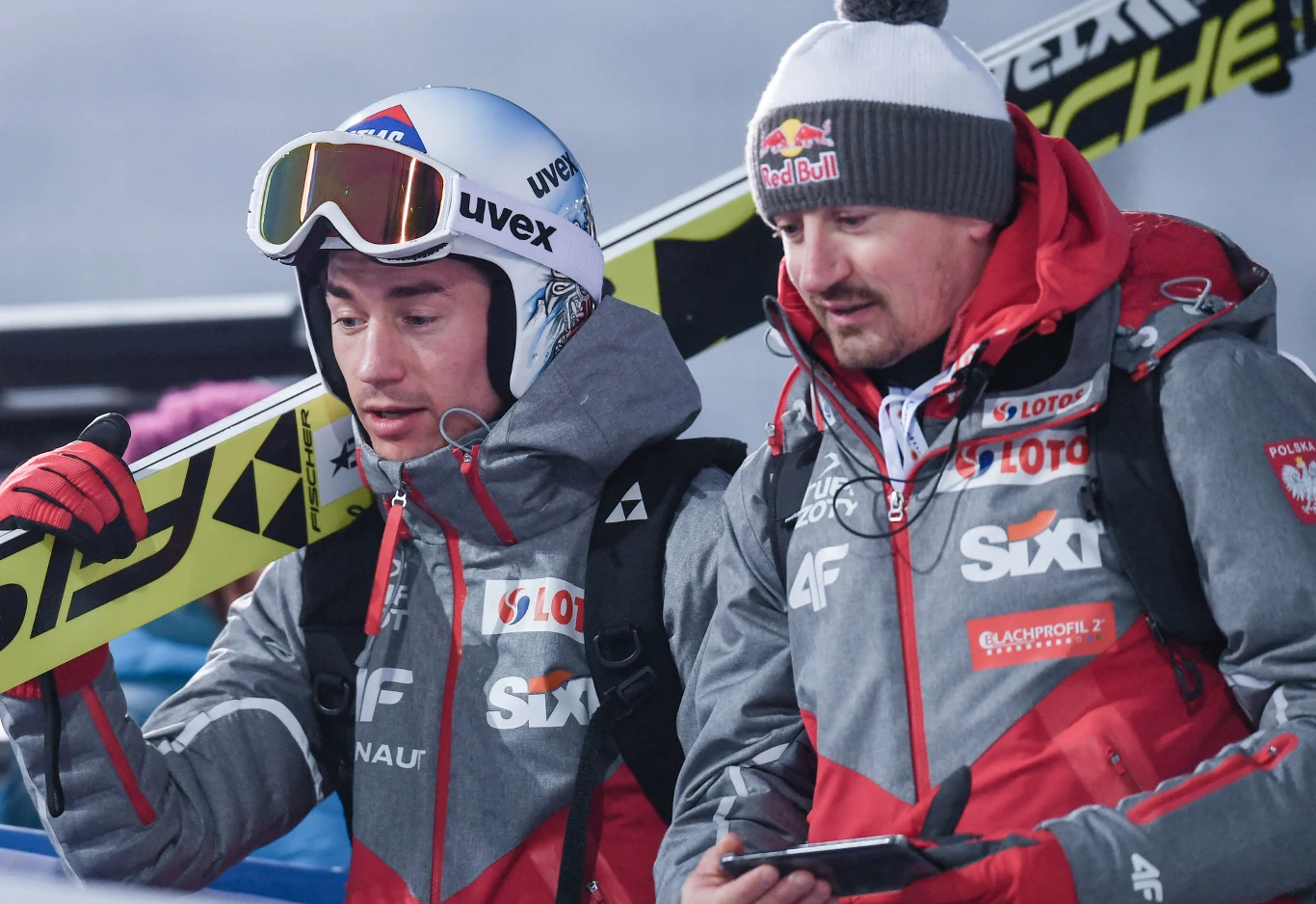 Skoki narciarskie. Na zdjęciu Kamil Stoch oraz Adam Małysz