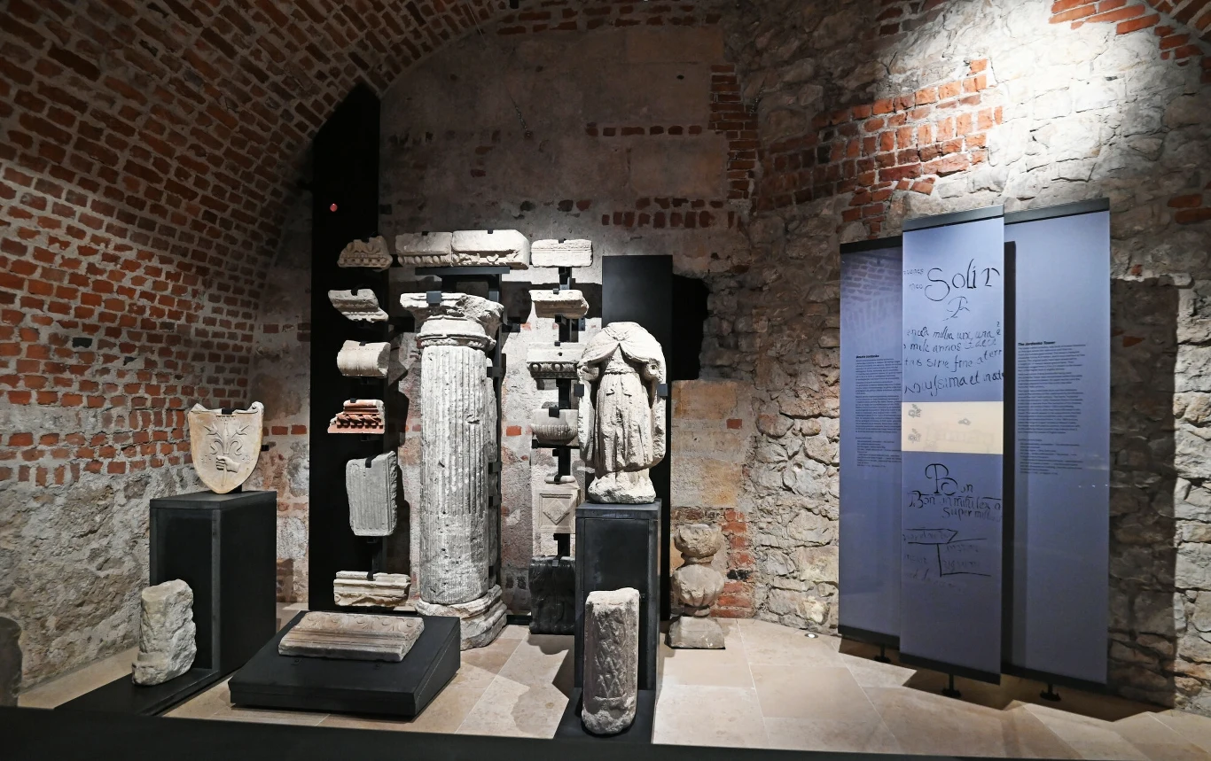 "Wawel Podziemny. Lapidarium". Nowa wystawa stała na Wawelu