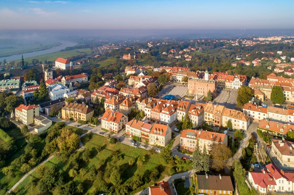 To, co przyciąga turystów do Sandomierza to przede wszystkim zabytki