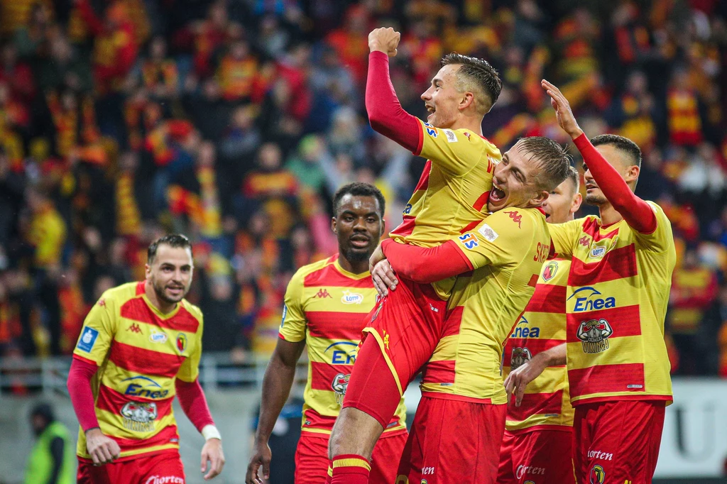 Jagiellonia Białystok jest sensacyjnym wiceliderem Ekstraklasy Jagiellonia Białystok jest sensacyjnym wiceliderem Ekstraklasy