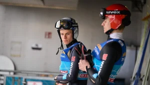 Andreas Wellinger (po lewej) i Karl Geiger