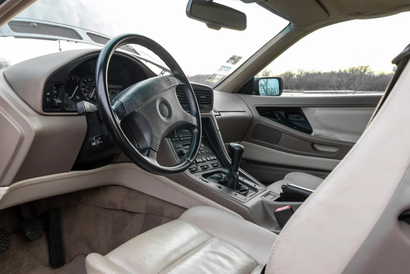 BMW 850i V12 (E31)/bringatrailer