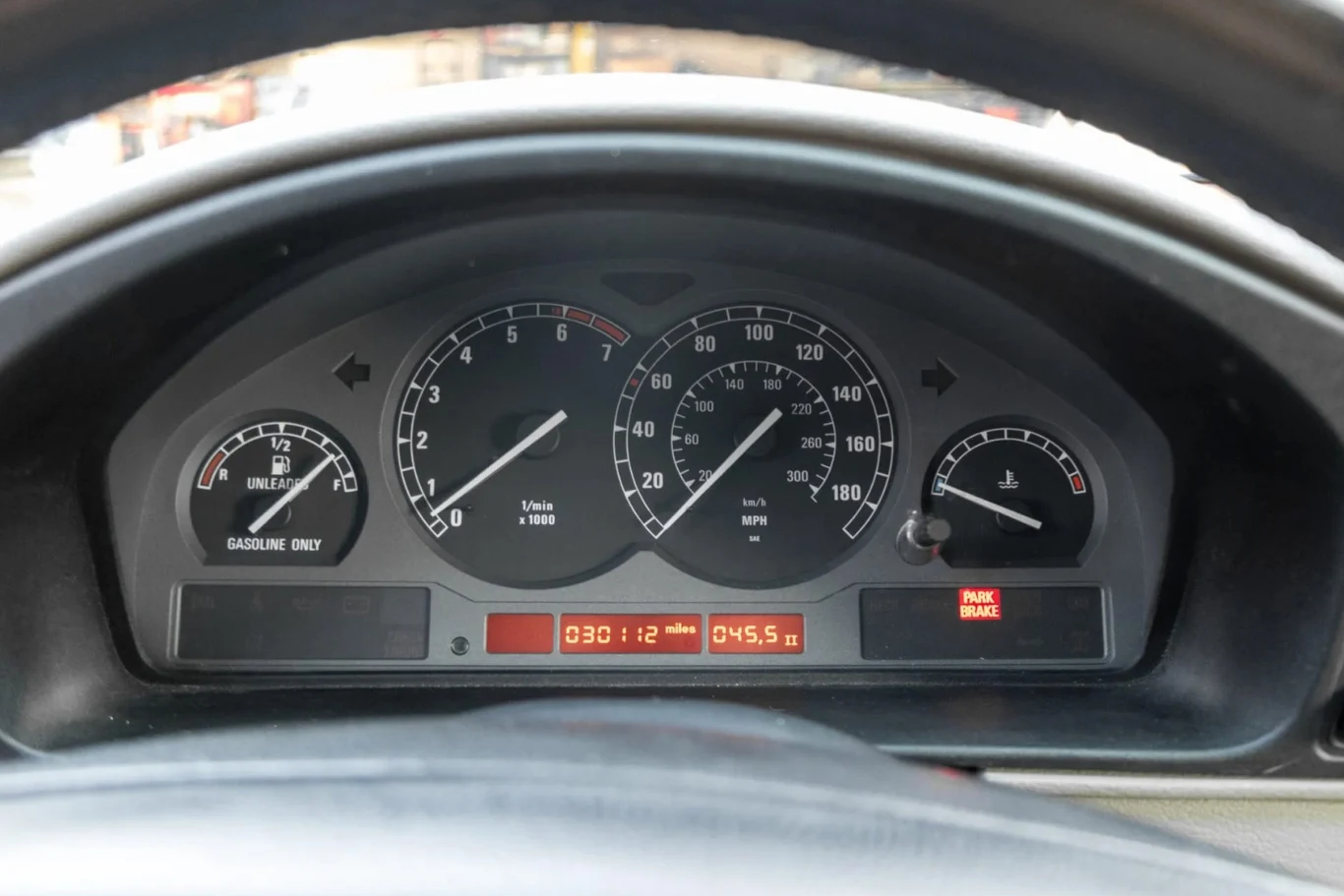 BMW 850i V12 (E31)/bringatrailer