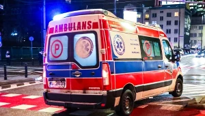 Warszawa. Wypadek karetki pogotowia i samochodu osobowego/ zdj. ilustracyjne