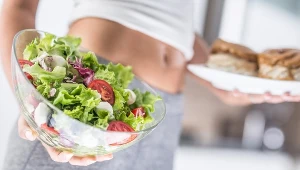 Jeden posiłek dziennie to za mało - zaznaczają lekarze i dietetycy