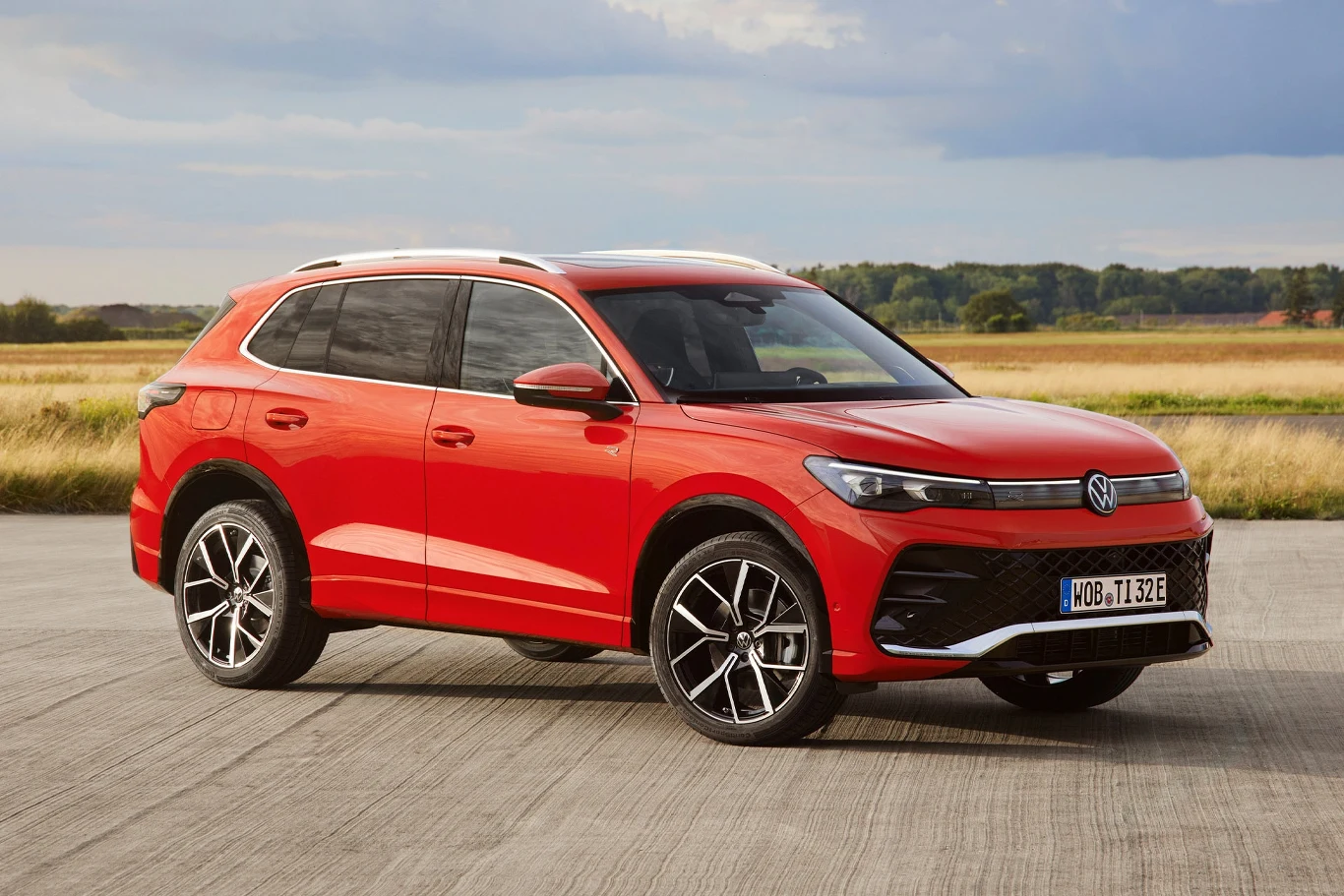 Volkswagen Tiguan (2024) Volkswagen Tiguan (2024)