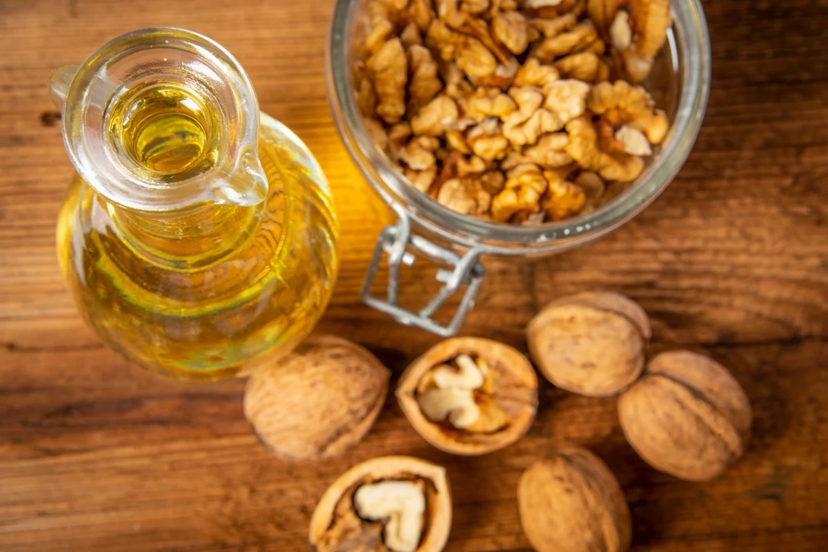 Łupiny z orzecha włoskiego wspomogą też nasz wygląd.