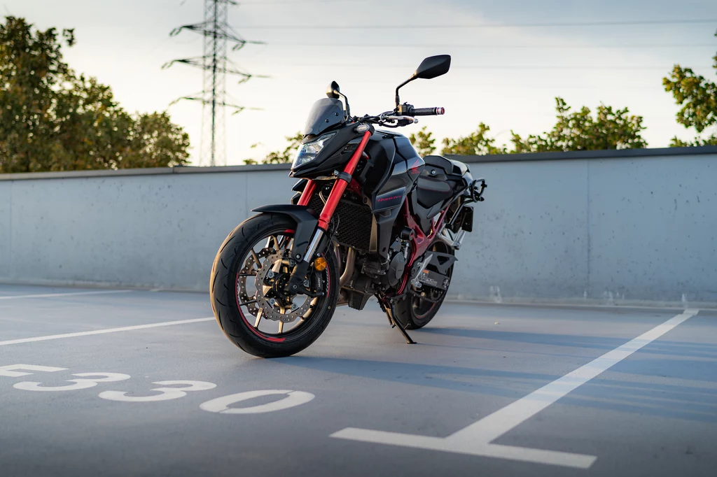 Honda CB750 Hornet