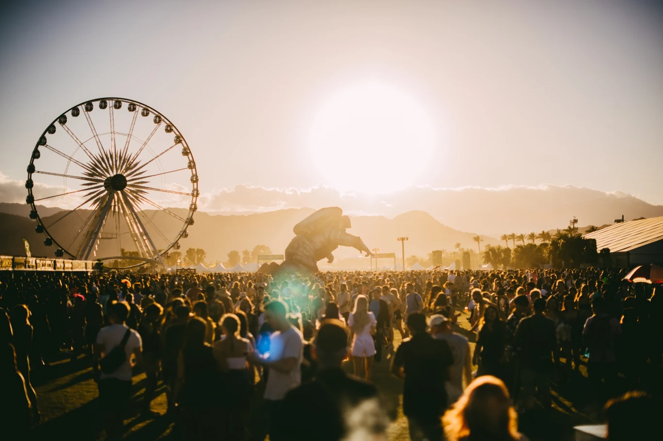 Tłum na festiwalu Coachella