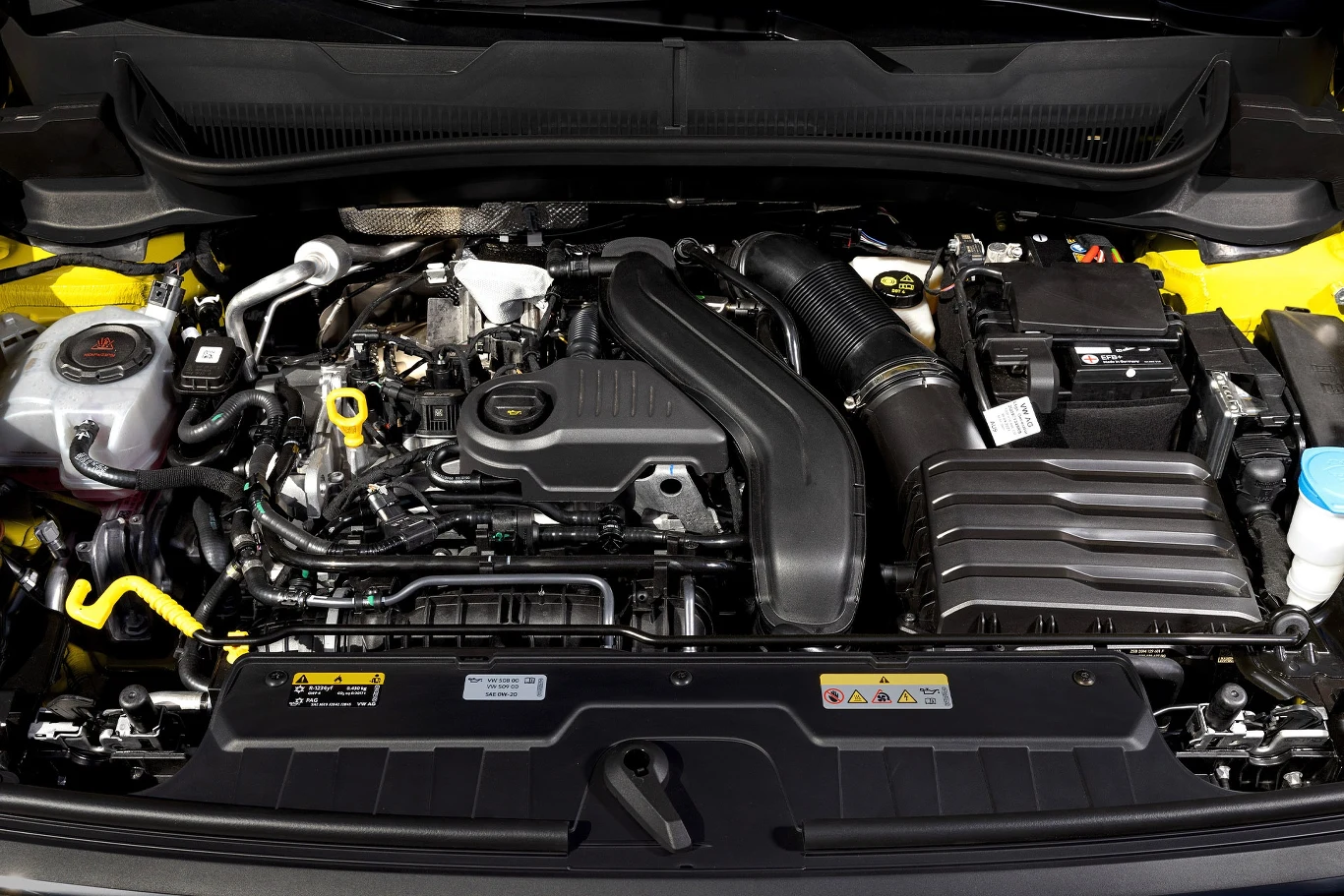 Volkswagen T-Cross po liftingu jest dostępny z benzynowymi silnikami o mocy od 95 do 150 KM Volkswagen T-Cross po liftingu jest dostępny z benzynowymi silnikami o mocy od 95 do 150 KM