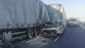 Wypadek autokaru na Podkarpaciu. Kilkanaście osób rannych