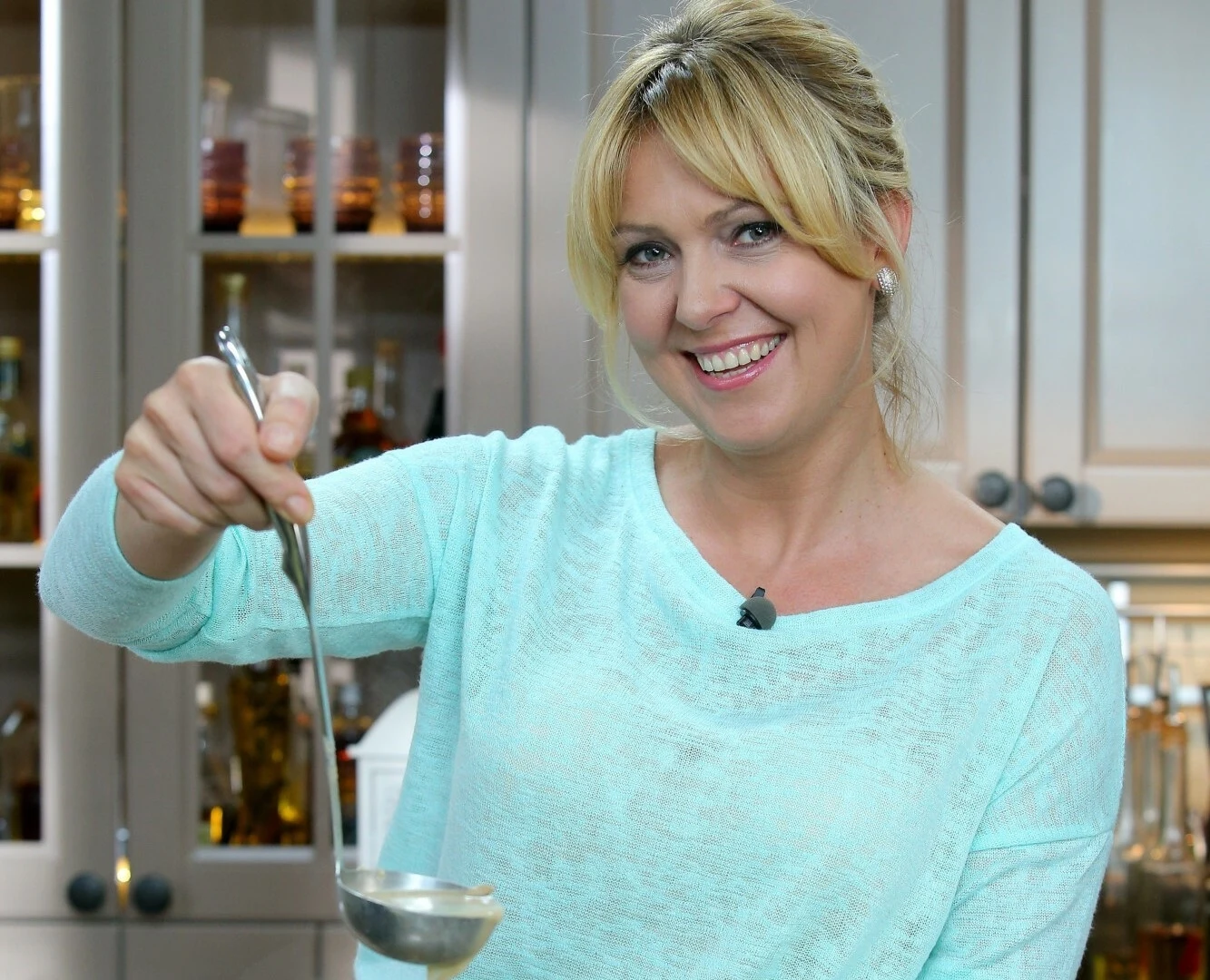 Ewa Wachowicz zdradza przepis na słynną zupę Ewa Wachowicz zdradza przepis na słynną zupę