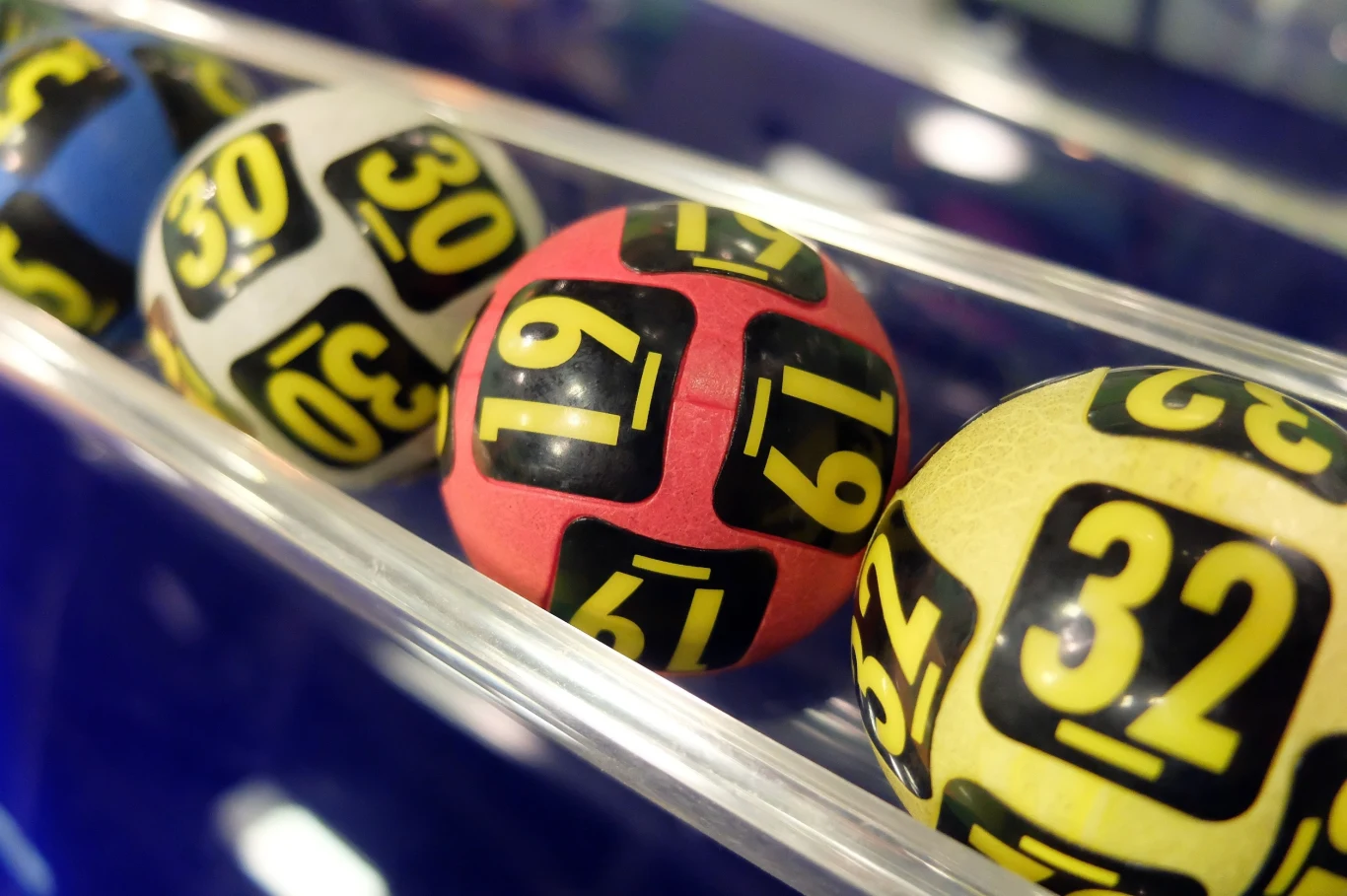 Polska ma nowego milionera, nie skreślił nawet liczb na kuponie (zdj. ilustracyjne) Polska ma nowego milionera, nie skreślił nawet liczb na kuponie (zdj. ilustracyjne)