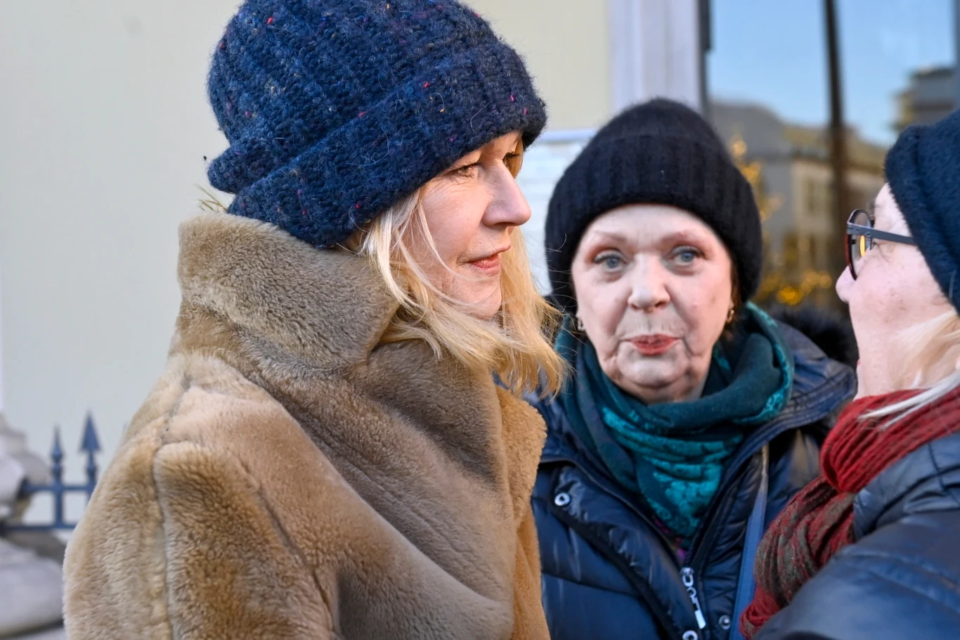 Pogrzeb Izabelli Cywińskiej; Grażyna Torbicka, Elżbieta Jarosik Pogrzeb Izabelli Cywińskiej; Grażyna Torbicka, Elżbieta Jarosik