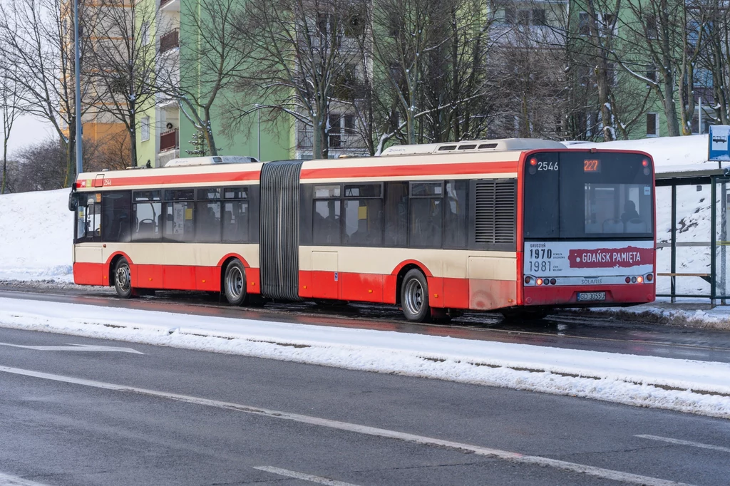 Sztuczna inteligencja wyłapie kierowców łamiących przepisy. Testy ruszyły 