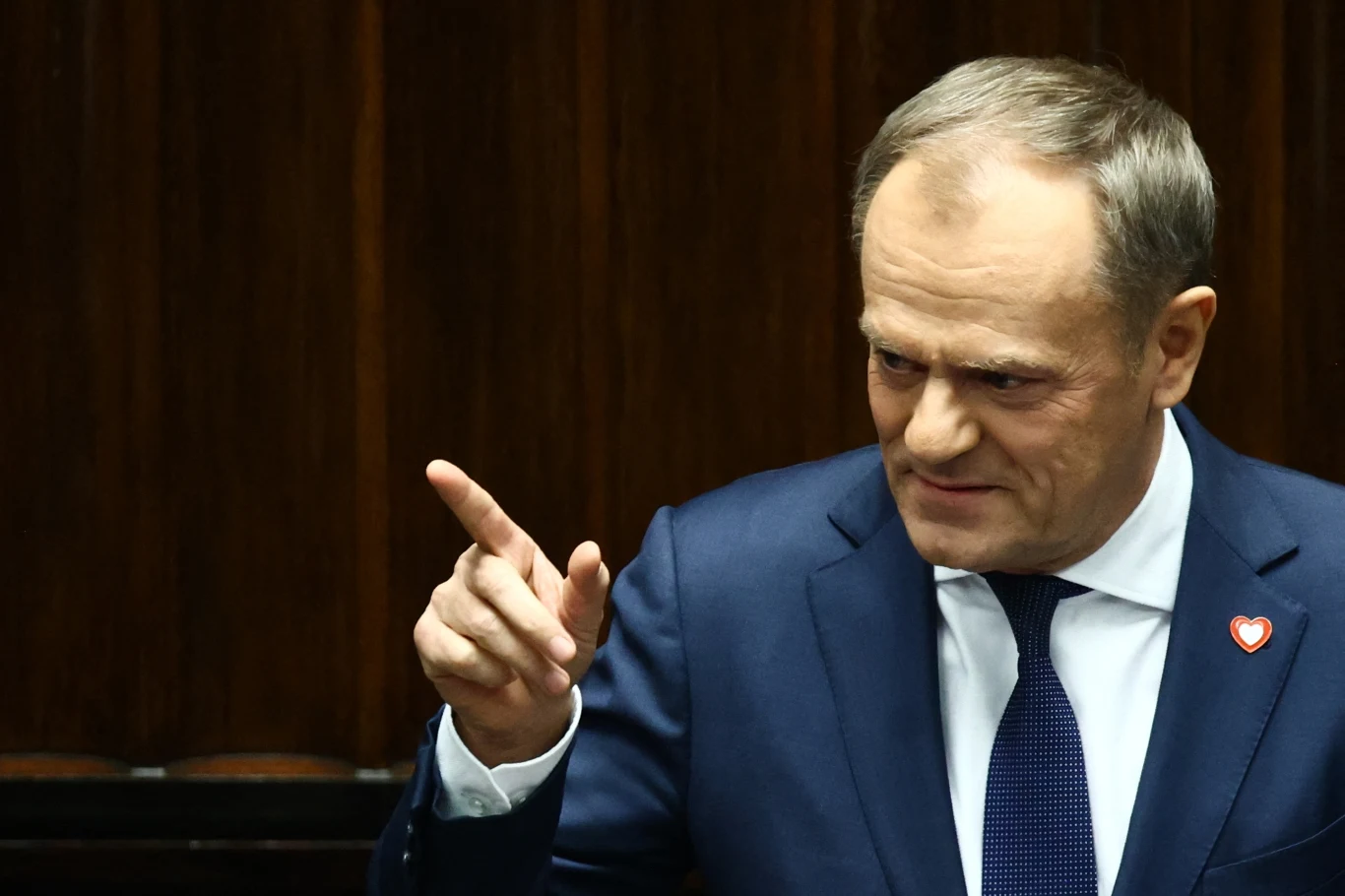 Premier Donald Tusk mebluje państwowe spółki energetyczne Premier Donald Tusk mebluje państwowe spółki energetyczne