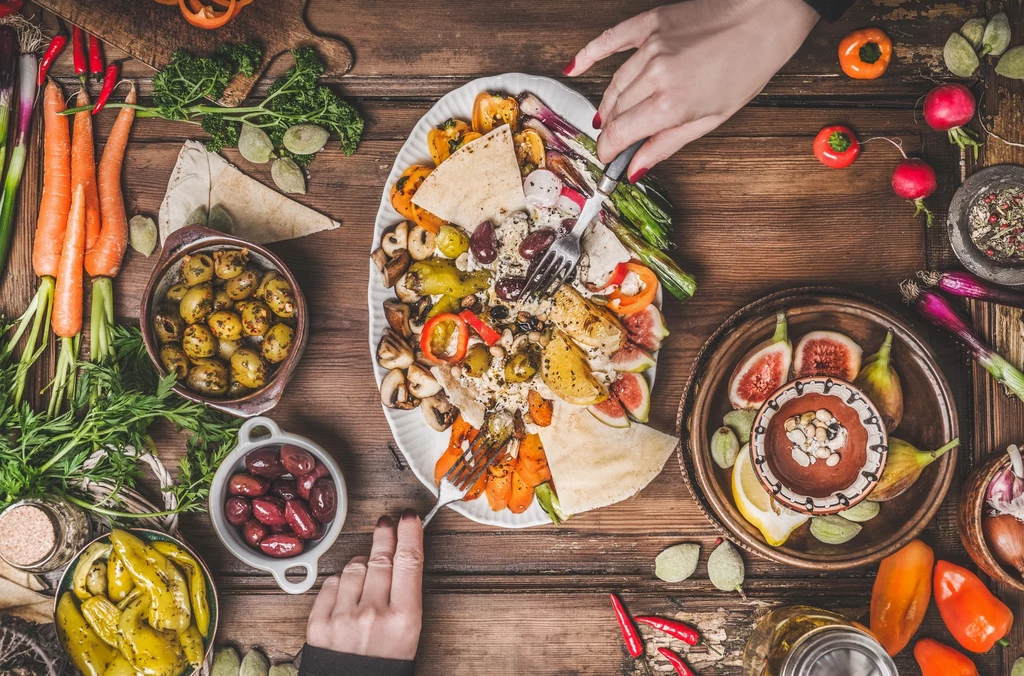 Jaki wpływ może mieć dieta na ryzyko infekcji COVID-19?