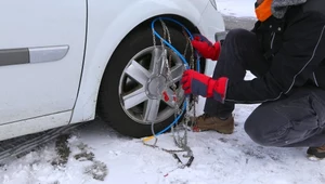 Jak założyć łańcuchy na koła? Pamiętaj o tych kwestiach