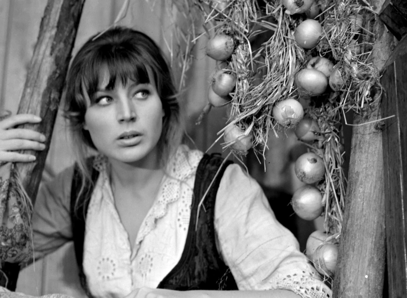 Ewa Lemańska w scenie z "Janosika"