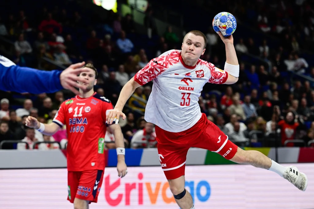 Jakub Szyszko w meczu Polski z Norwegią na mistrzostwach Europy w Niemczech
