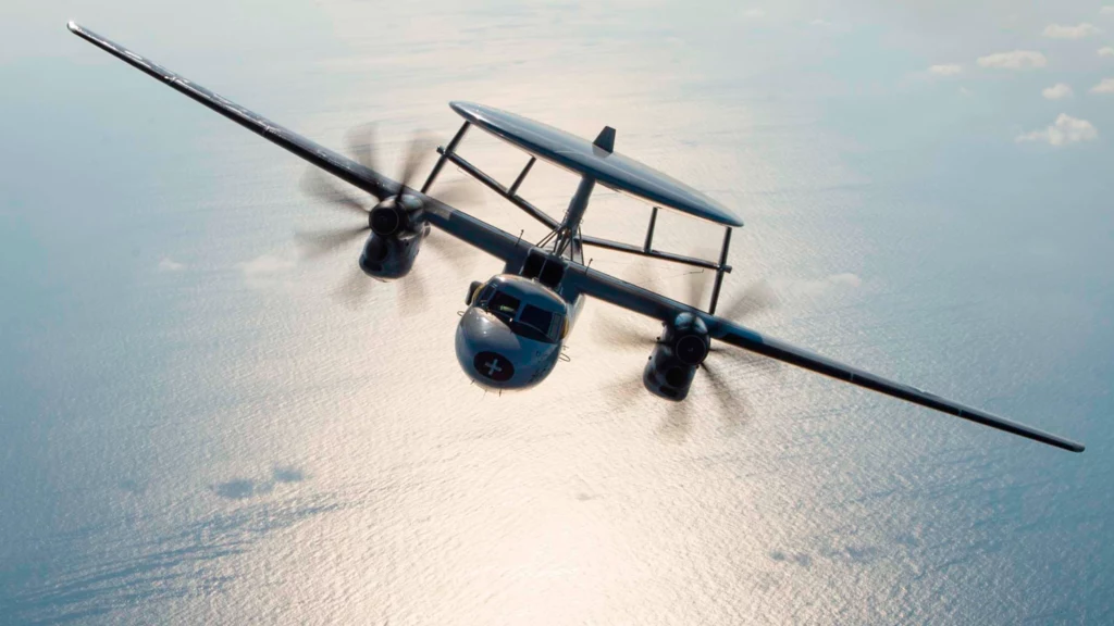 Do ataku na bazy Huti w Jemenie wykorzystano potężny samolot E-2 Hawkeye