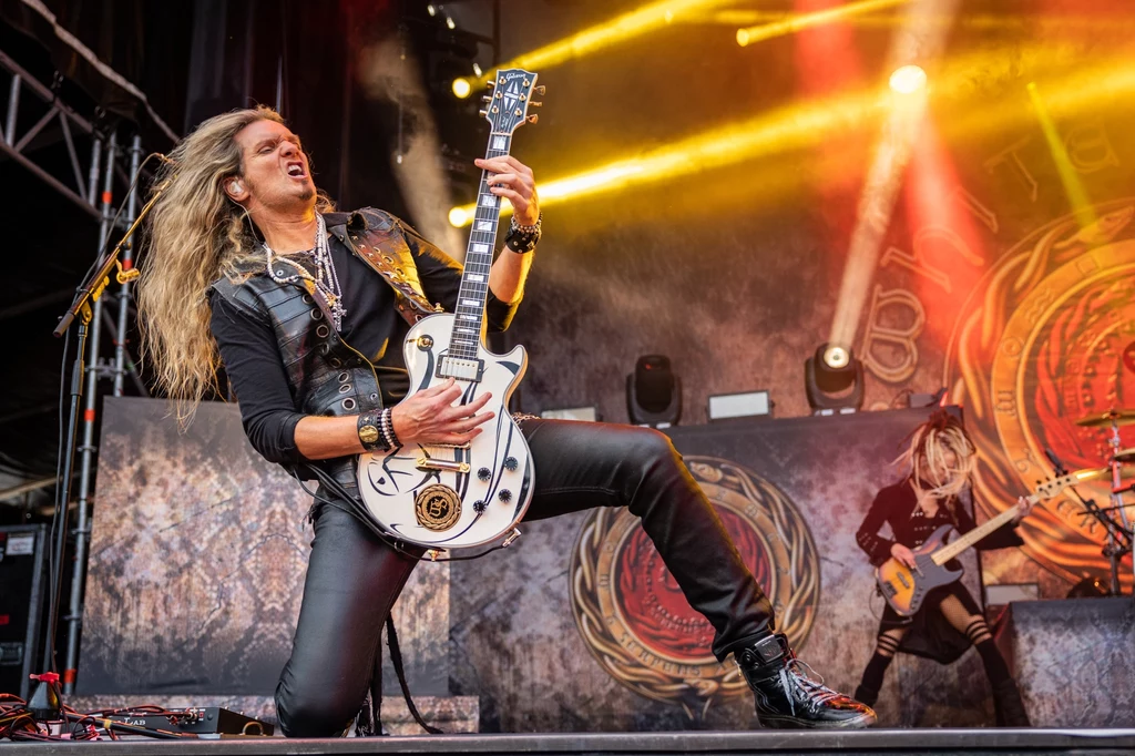 Znany z Whitesnake Joel Hoekstra dołączył do Accept