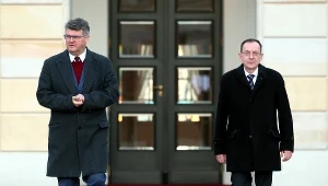 Podsłuchy i dymisja. Media ujawniają kulisy zatrzymania w Pałacu