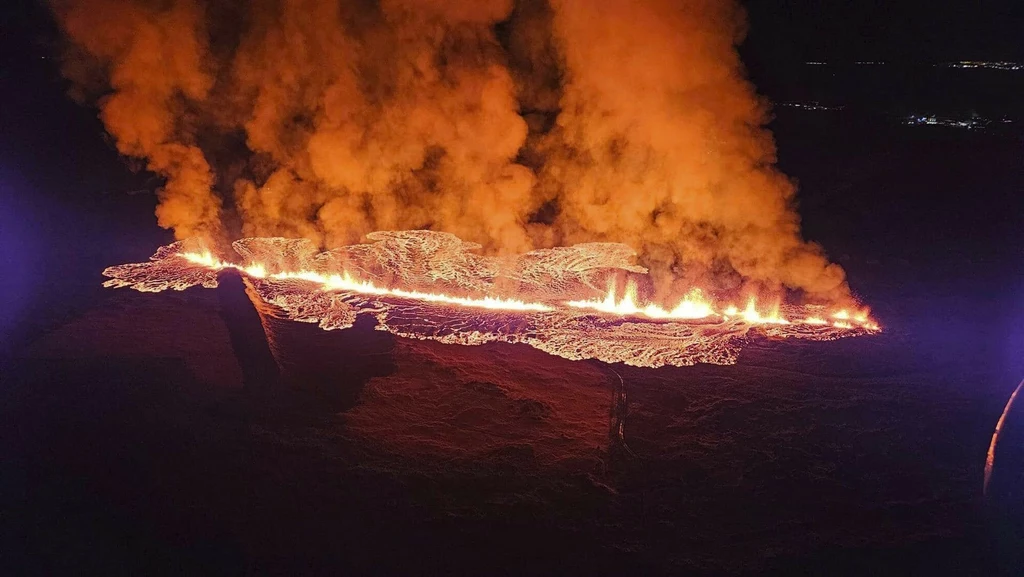 Eksplozja islandzkiego wulkanu zagroziła miastu Grindavik