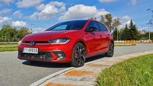 Volkswagen Polo GTI potrafi mocno zaskoczyć. Nie tylko swoim silnikiem