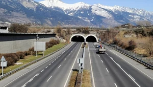 Winiety Szwajcaria 2024. Gdzie kupić i jakie są opłaty za autostrady?