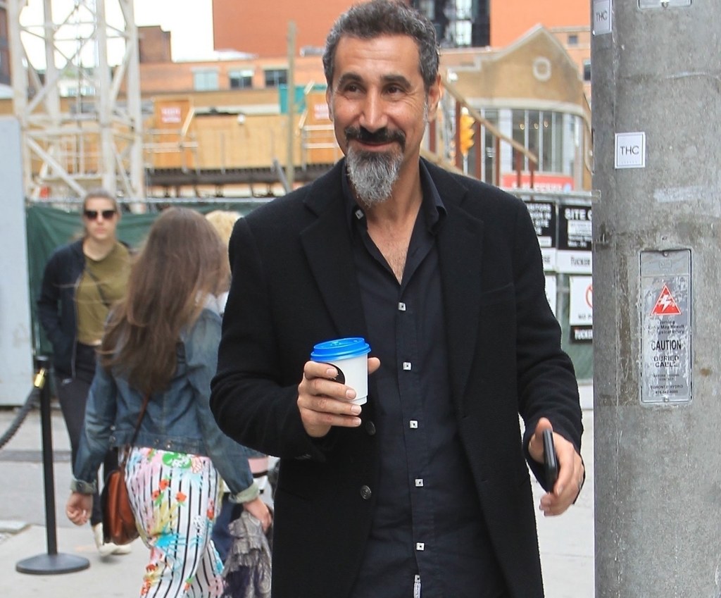 Serj Tankian chce wynająć swój dom