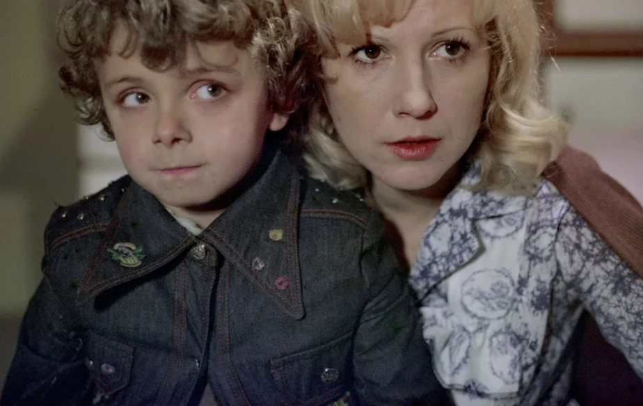 Arkadiusz Jakubik i Emilia Krakowska w filmie "Okrągły tydzień"