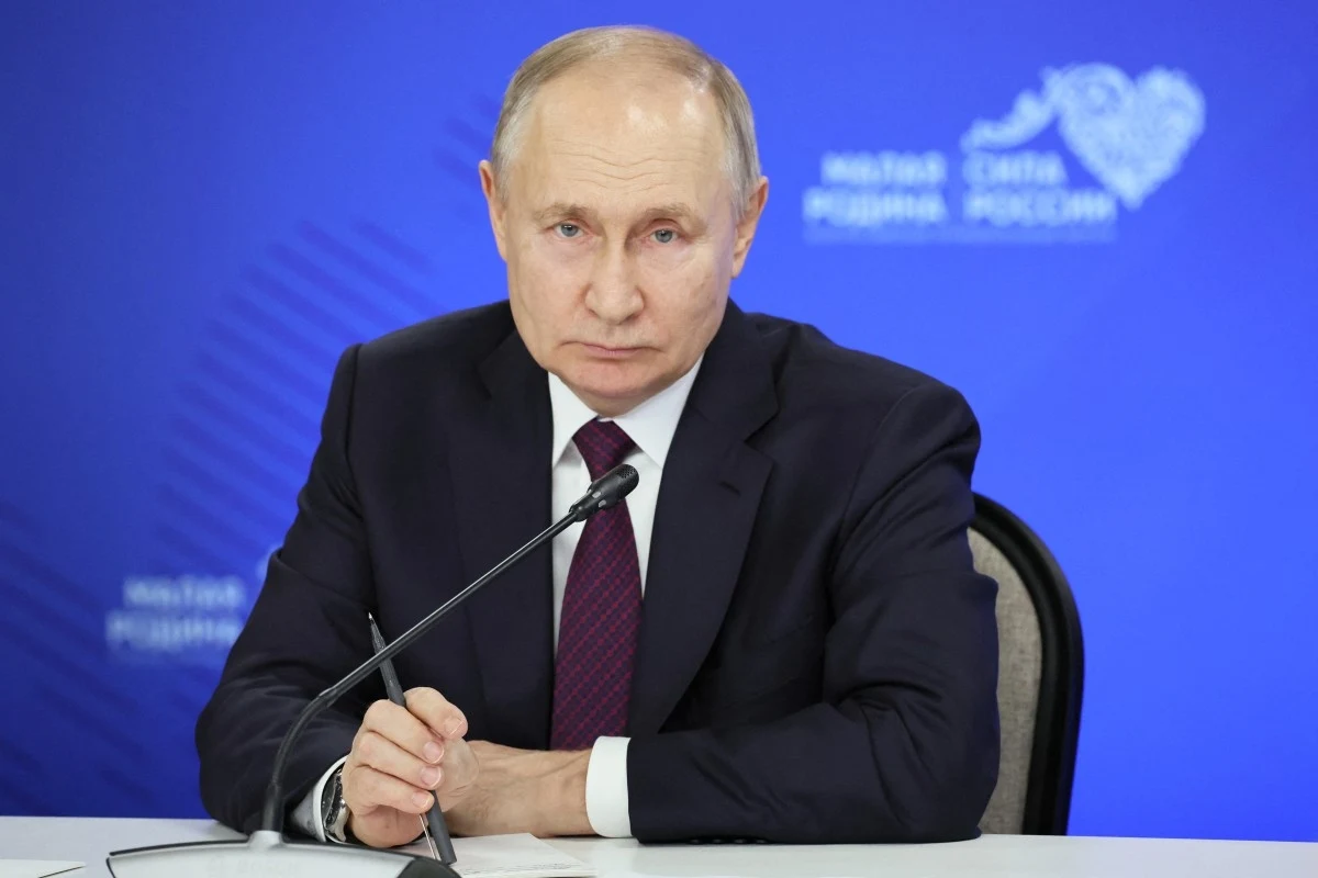 Władimir Putin podważa wybory prezydenckie w USA. Twierdzi, że ostatnim razem zostały sfałszowane Władimir Putin podważa wybory prezydenckie w USA. Twierdzi, że ostatnim razem zostały sfałszowane