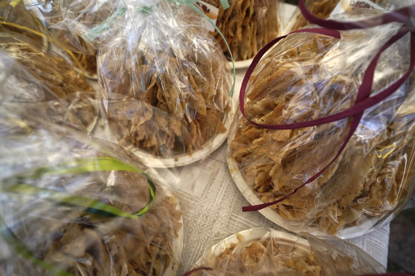 Litewskie mrowisko może posłużyć jako słodki upominek dla rodziny i znajomych. Zwłaszcza jeśli elegancko zapakujesz je w folię