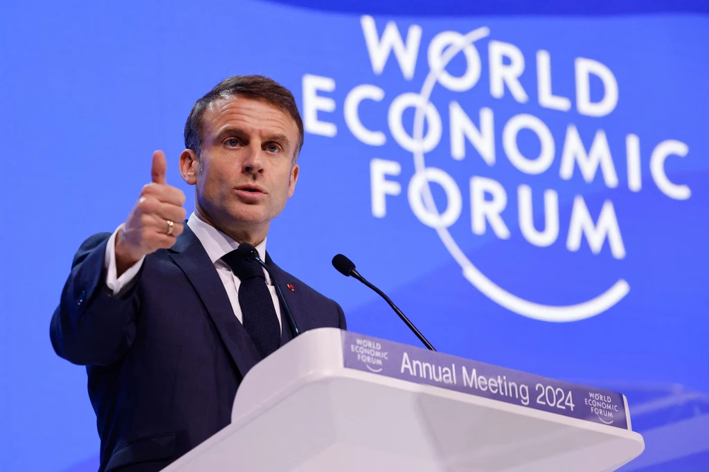 Prezydent Francji Emmanuel Macron zaapelował o więcej inwestycji publicznych w UE