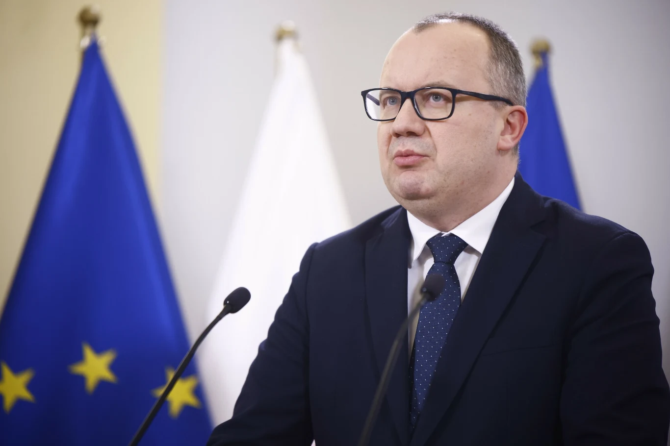 Adam Bodnar wysłał zastępców na przymusowe urlopy. Jest odpowiedź Prokuratury Krajowej Adam Bodnar wysłał zastępców na przymusowe urlopy. Jest odpowiedź Prokuratury Krajowej