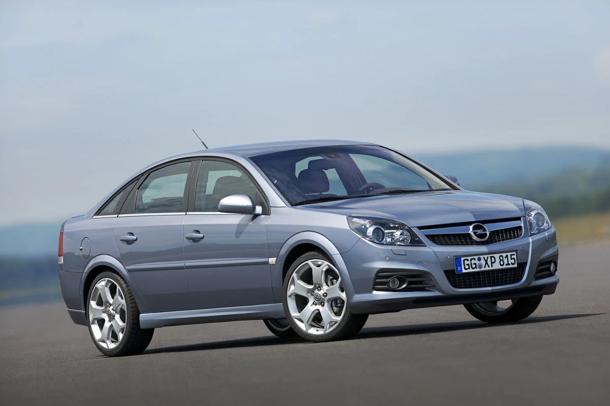 Opel Vectra - 5 702 wyrejestrowanych z powodu złomowania