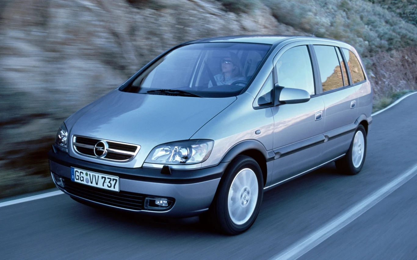 Opel Zafira - 3 676 wyrejestrowanych z powodu złomowania