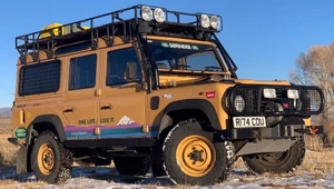 Do kupienia Defender z kultowego Camel Trophy. Gratka dla fanów off-roadu 