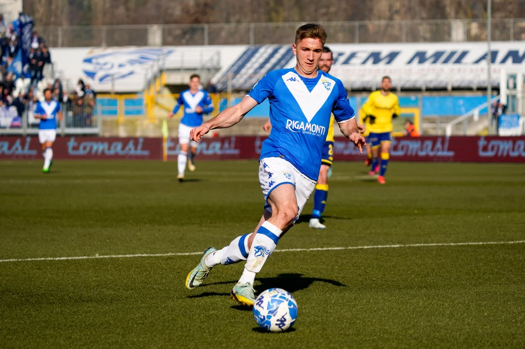 Marcin Listkowski tu w koszulce klubu Brescia FC Marcin Listkowski tu w koszulce klubu Brescia FC