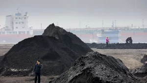 Produkcja węgla w Chinach. Średnie dzienne wydobycie wyniosło 13,36 mln ton