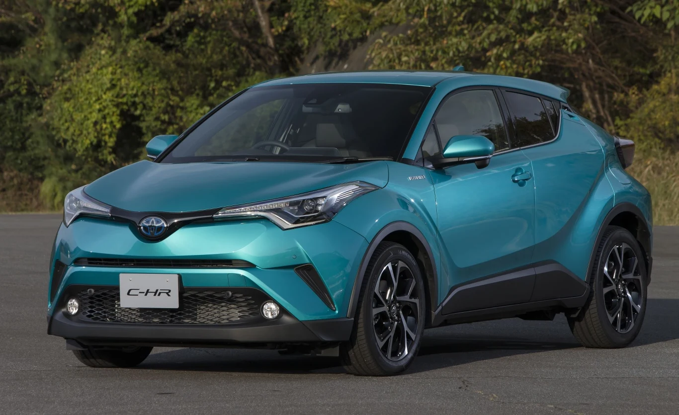 Borys Budka ma w swoim garażu hybrydową Toyotę C-HR z 2018 roku. /zdjęcie ilustracyjne/ Borys Budka ma w swoim garażu hybrydową Toyotę C-HR z 2018 roku. /zdjęcie ilustracyjne/