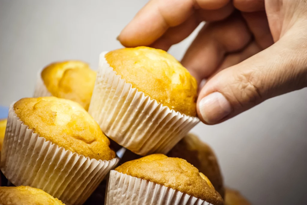 Muffinki z budyniem - banalnie proste, smakują każdemu