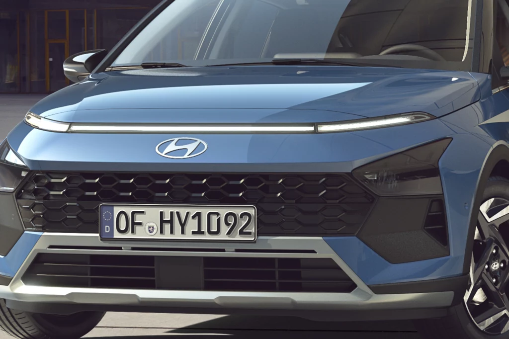 Hyundai prezentuje dwie nowości - Bayon po modernizacji i elektryczna Kona z pazurem