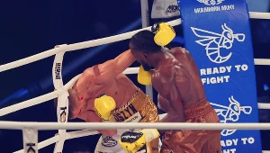 Kadr z walki Fiodor Czerkaszyn - Anauel Ngamissengue