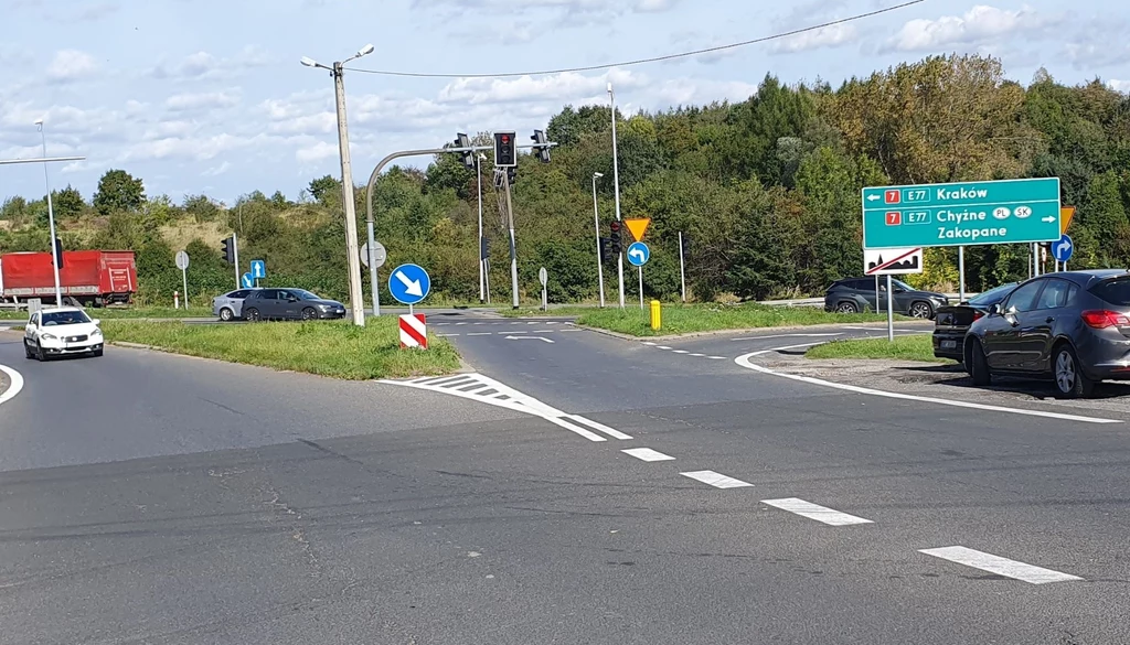 GDDKiA podpisała umowę na budowę węzła na skrzyżowaniu Zakopianki z ul. Sobieskiego w Myślenicach.